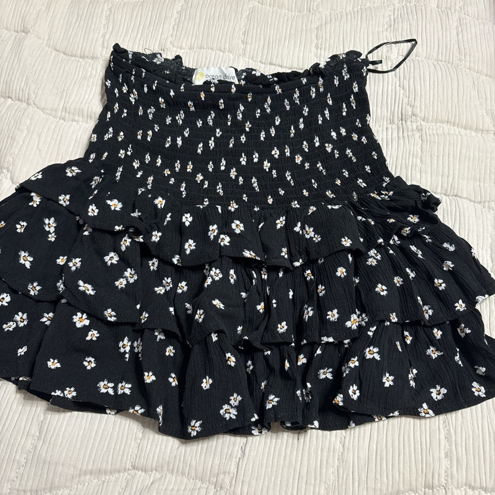Floral Black Ruffled Skirt
